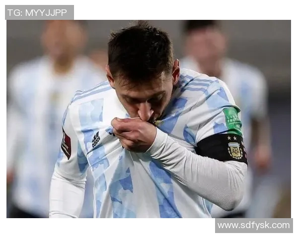 足球明星们的眼泪背后隐藏的故事与奋斗历程 足球明星们的眼泪背后隐藏的故事与奋斗历程