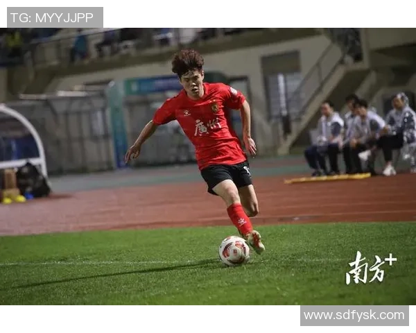 广州篮球队与上海篮球队对决后的战术分析与节奏探讨 广州篮球队与上海篮球队对决后的战术分析与节奏探讨