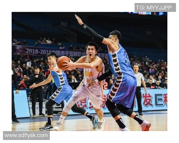 南京篮球队在挑战赛中的速度表现分析与战术探讨 南京篮球队在挑战赛中的速度表现分析与战术探讨